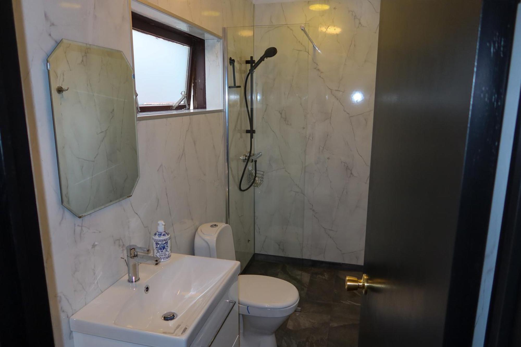 Hlidarbol Apartments Hlitharendi Extérieur photo