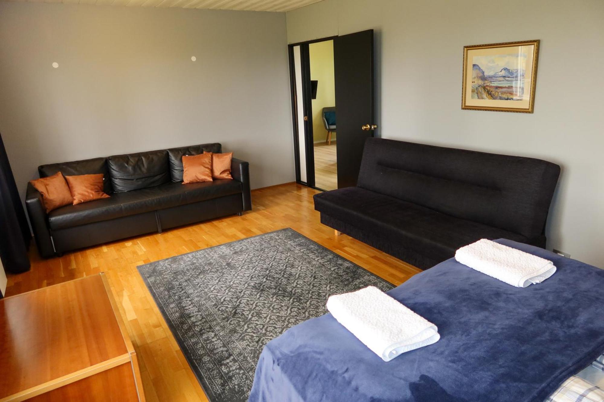 Hlidarbol Apartments Hlitharendi Extérieur photo