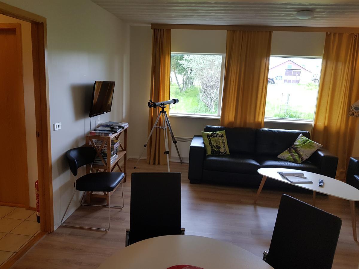 Hlidarbol Apartments Hlitharendi Extérieur photo