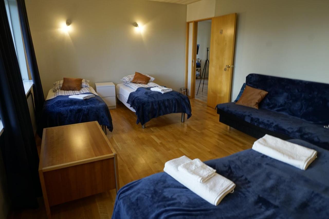 Hlidarbol Apartments Hlitharendi Extérieur photo