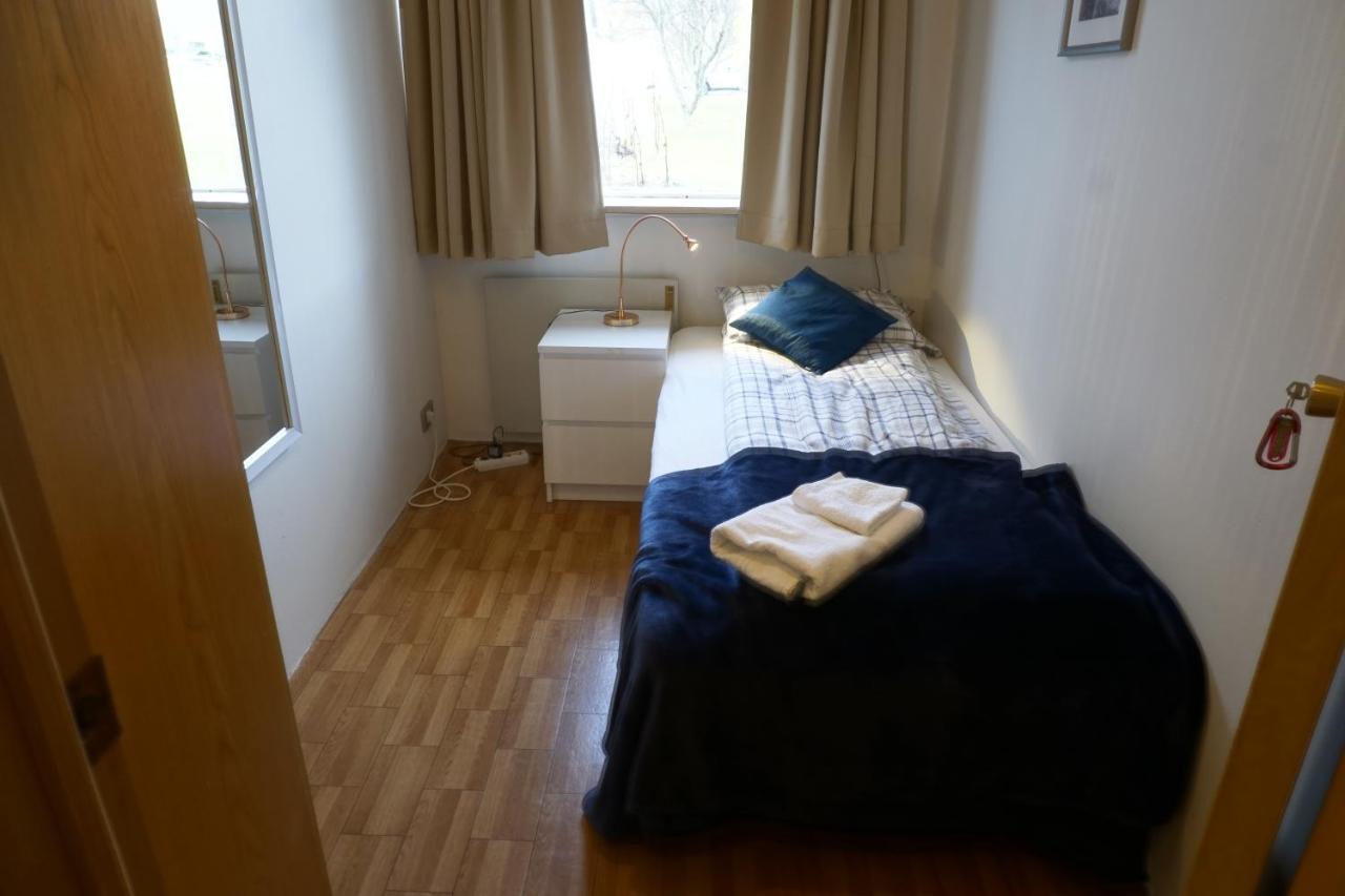 Hlidarbol Apartments Hlitharendi Extérieur photo