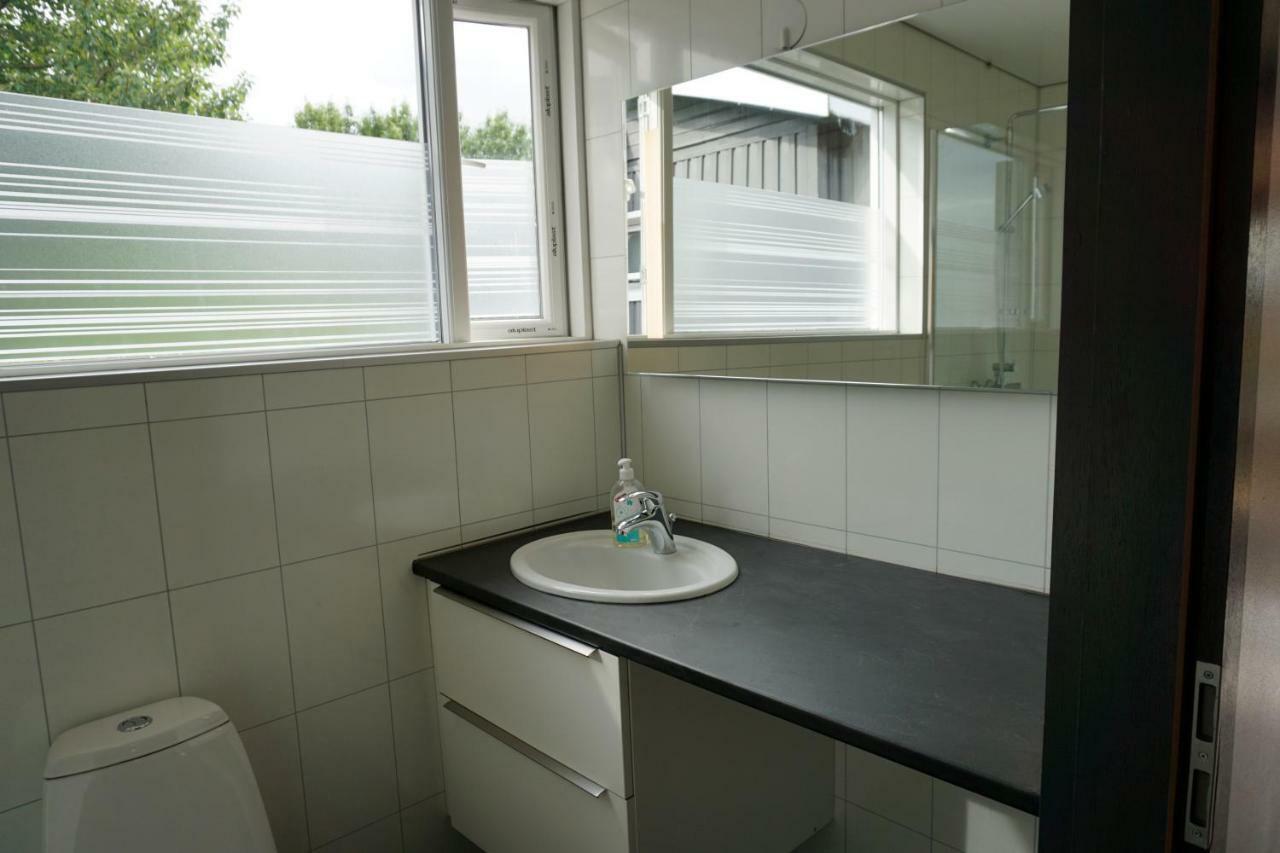 Hlidarbol Apartments Hlitharendi Extérieur photo